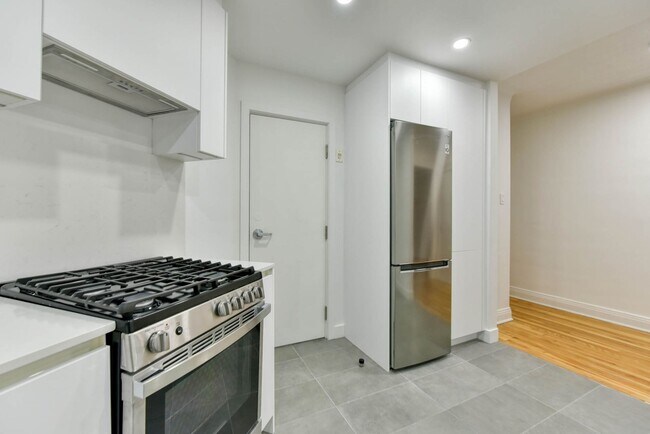 Photo - 3500 Av. Ridgewood Unité 202