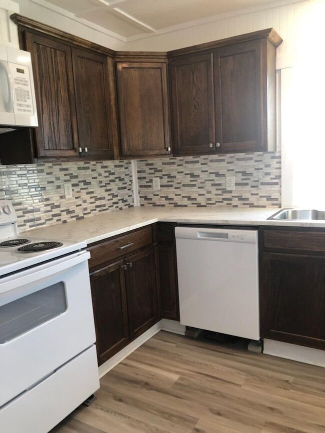 Photo - 3 Bedroom 1 Bath Country Home