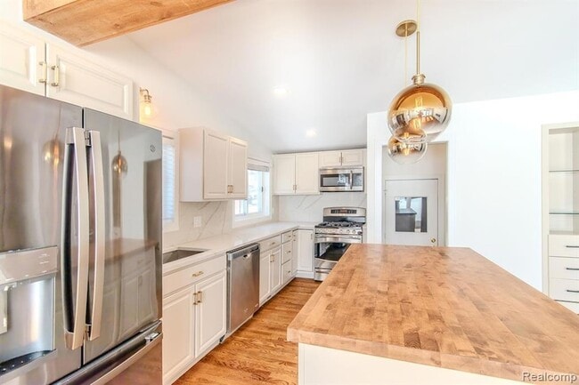 Photo - 811 Norwich Dr