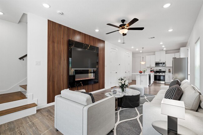 Photo - 8001 Talton St