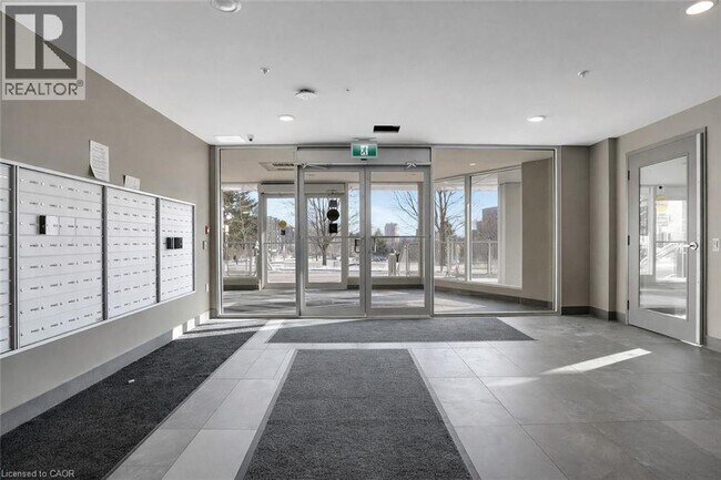 Photo - 251 Hemlock St Unité 508