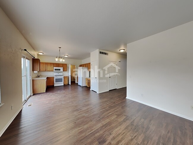 Photo - 9836 Kenton Cir