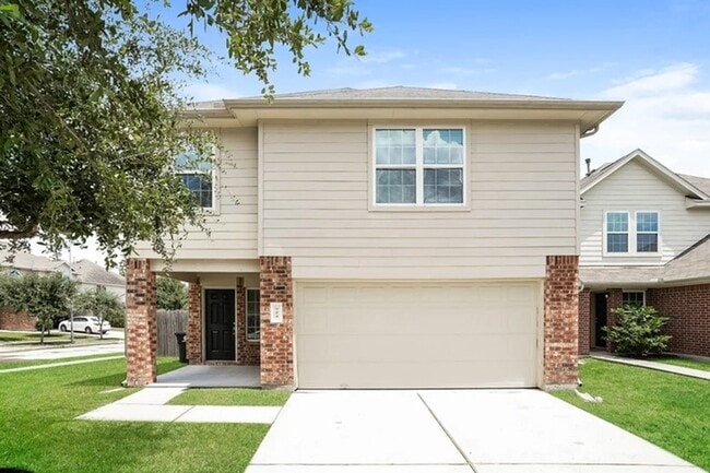 Building Photo - 724 South Ella Creek Drive