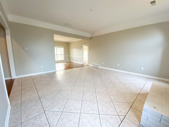 Photo - 4 bedroom, 3 bath with a Bonus room near Riverdale and Stateline