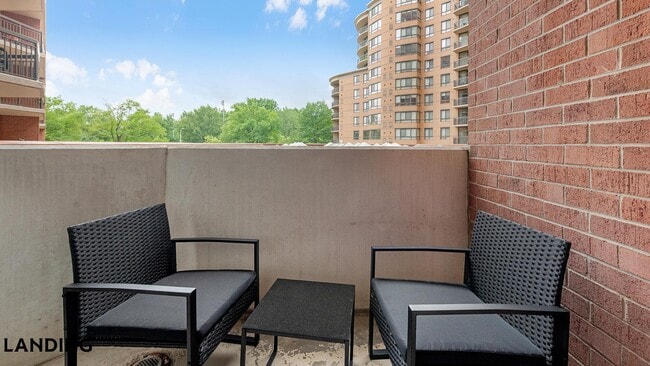 Photo - 801 15th St S Unit 213