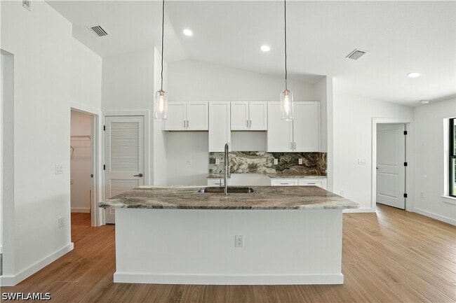 Photo - 2607 38th St SW