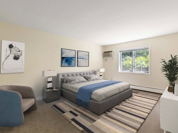 Coventry Square Apartments