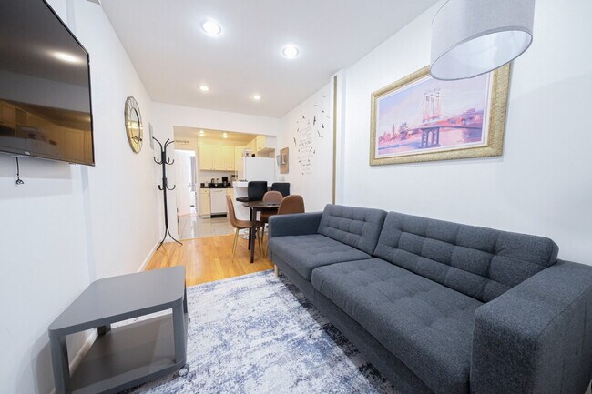 Photo - 305 E 104th St Unit SI ID1032015P