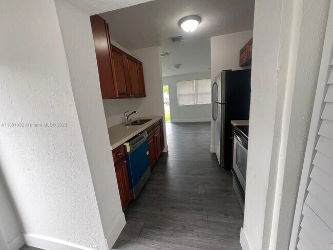 Photo - 3251 SW 56th Ave Apartamento Unidad 3261