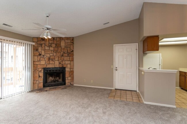 Photo - Cozy 2-Bed Condo with Fireplace, Garage & ...