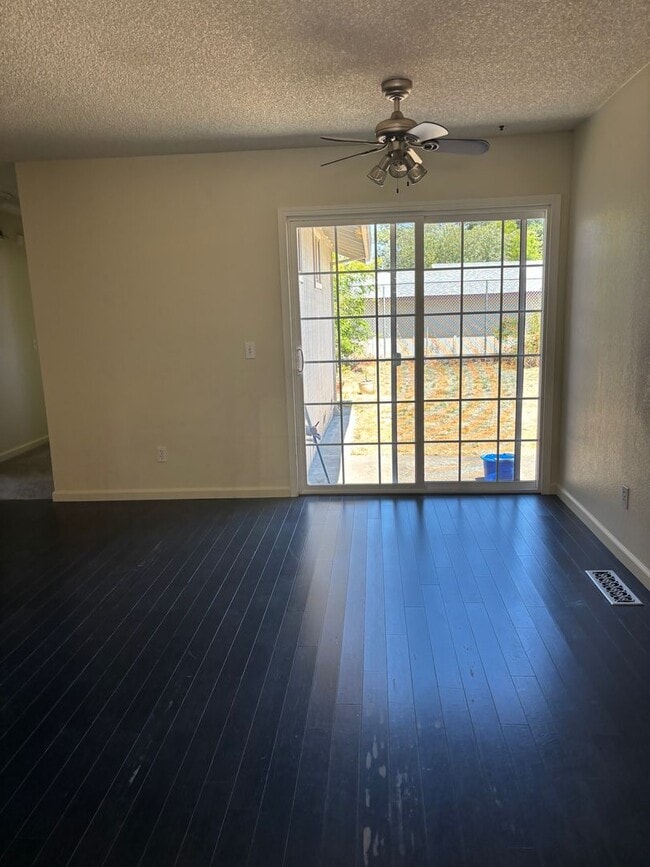 Photo - 3 bedroom Rincon Valley