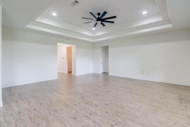 Photo - 10837 Chapelwood Dr