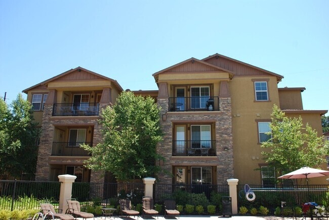 Building Photo - 6581 Hearthstone Cir Rental