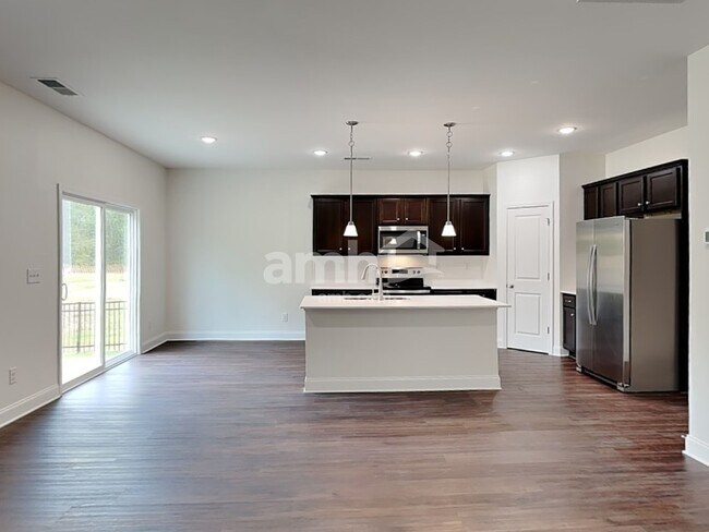 Photo - 4306 Spregan Way