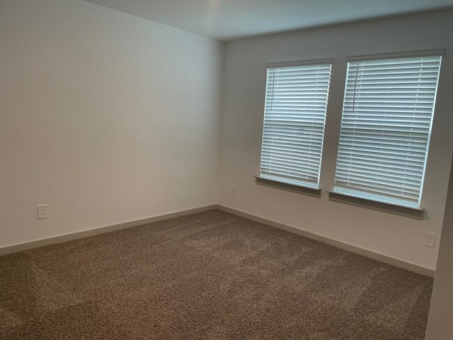 Photo - 7719 Golden Rubia Ln