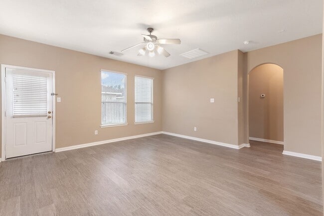 Photo - 7414 Bering Landing Dr