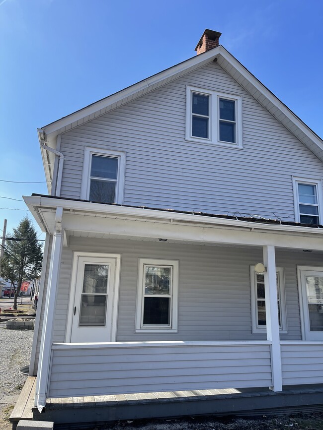 Photo - 231 Scott Ave Unit 231