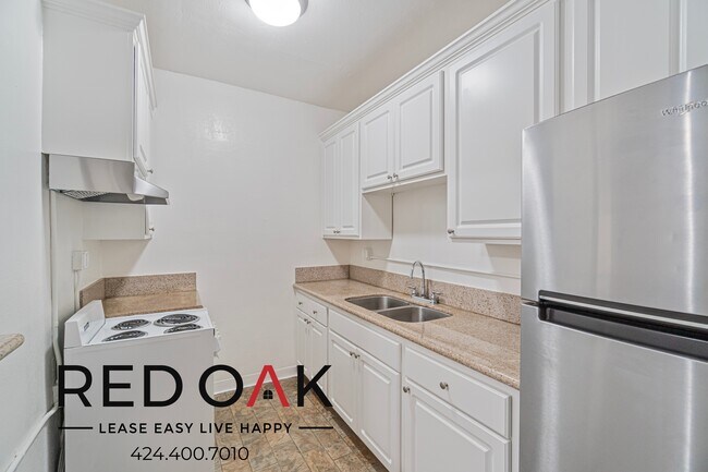 Photo - 849 S Oxford Ave Unidad 103