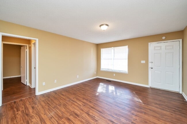 Photo - Spacious 4-Bedroom Home in Pleasant Grove – Don’t Miss Out!