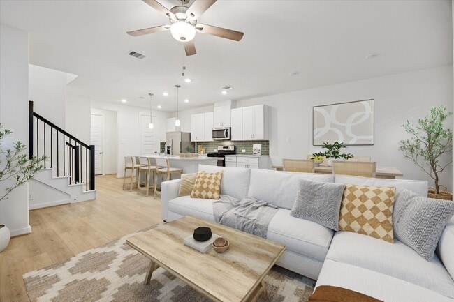 Building Photo - 4113 Fig Grv St