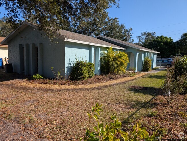 Building Photo - 5651 Crestmont St Unit 2 Rental