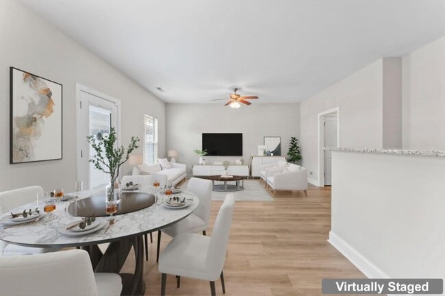 Building Photo - Updated 2BR Townhome with Dual Primary Suites & Walk-In Closets!