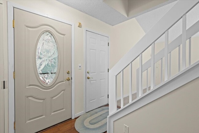 Photo - 31112 Columbia Dr