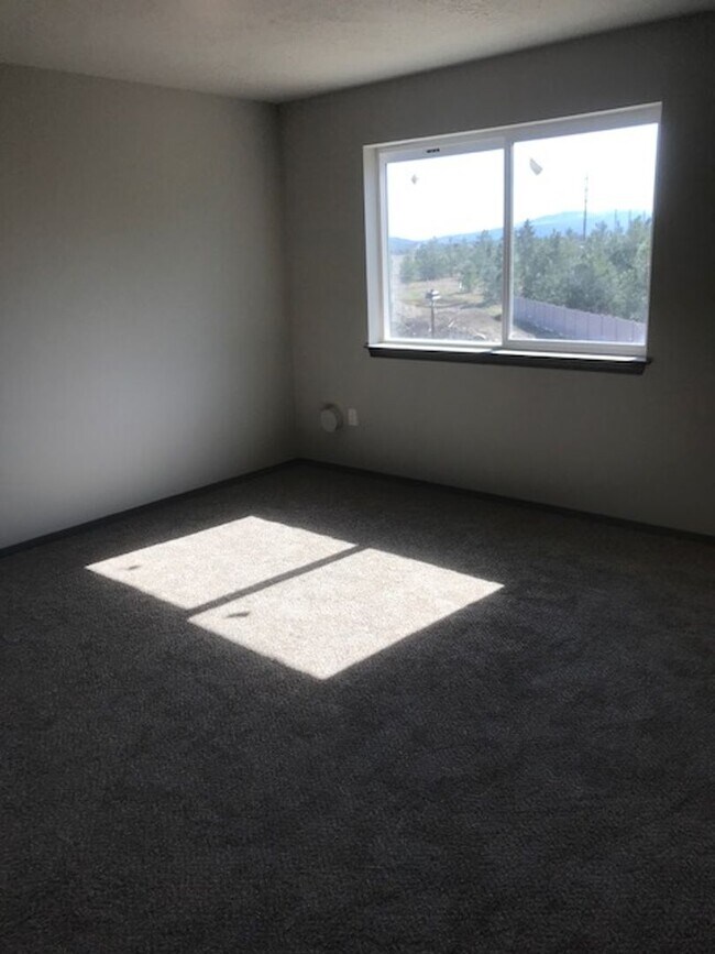 Silverado Apartments
