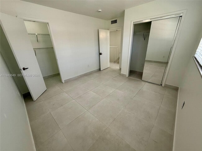 Photo - 20 SW 108th Ave