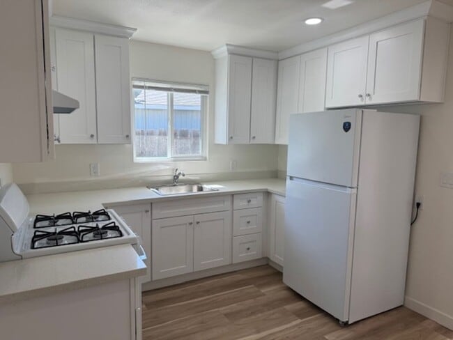 Photo - Bishop Street (605) Unit A