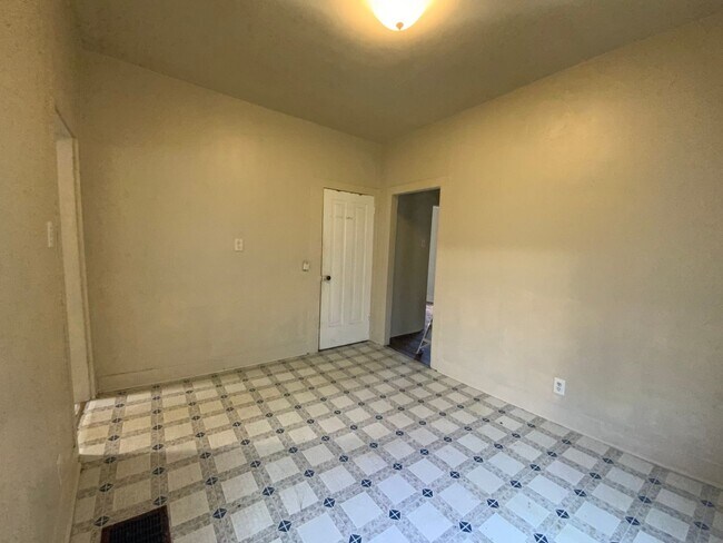 Photo - 3-Bedroom, 1-Bathroom Home – $950/Month - ...
