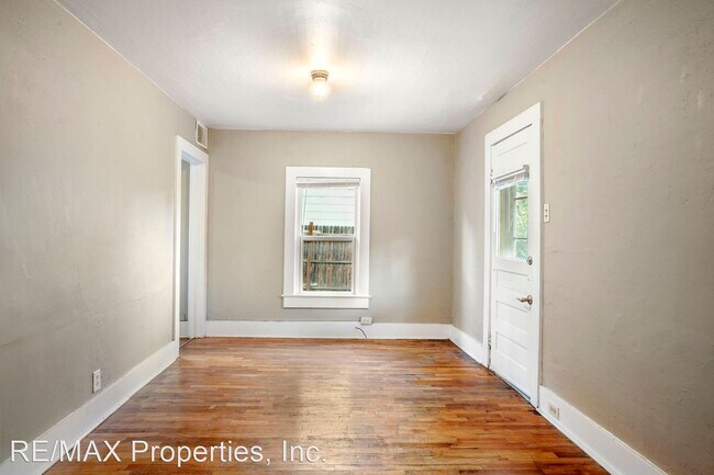 Photo - 1 br, 1 bath House - 926 Cottage N Wahsatc...