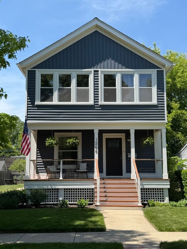 Photo - 1566 Dewey Ave