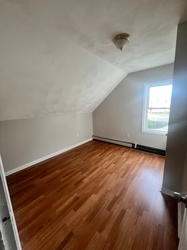 24 Lincoln Ave Unit 24 Lincoln