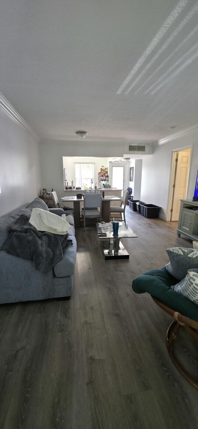 Photo - 6091 NW 61st Ave Unidad 105