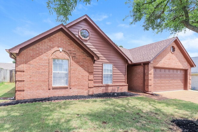 Photo - 6888 Skylar Mill Ave