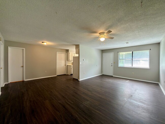 Photo - 1307 N. Arkansas-