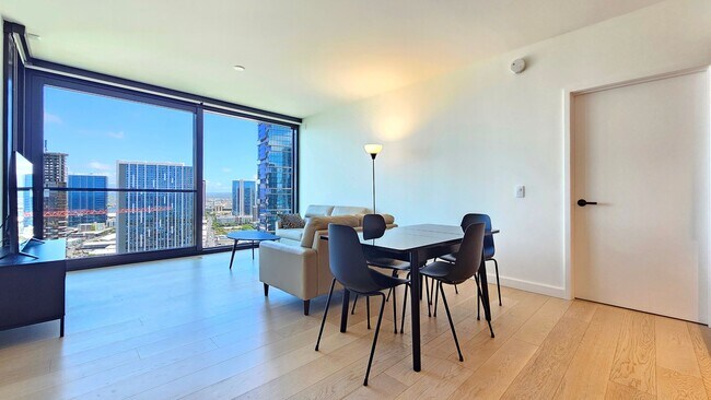 Photo - Victoria Place Furnished 2bdrm/2ba/2pkg Unit 2703
