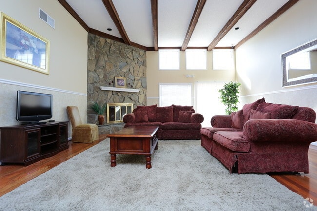 Photo - Heathrow Place