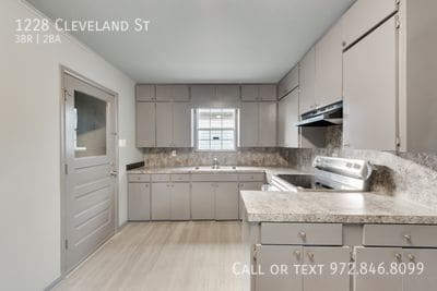 Photo - 1228 Cleveland St