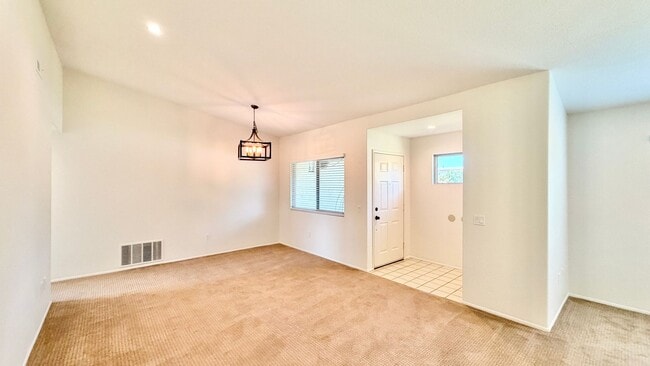 Photo - 730 Morro Rd