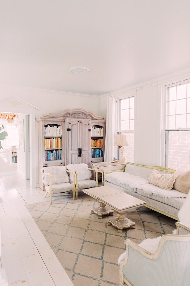 Photo - 1240 W School St