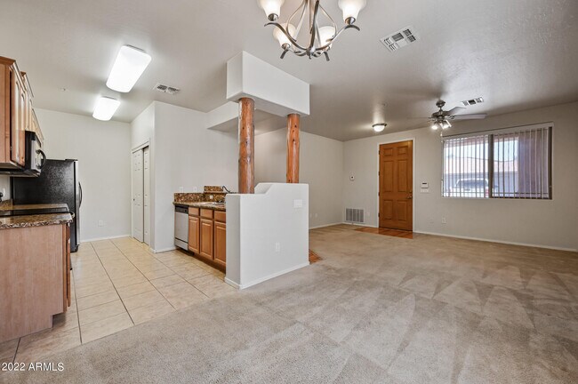2155 N Grace Blvd Unit 127