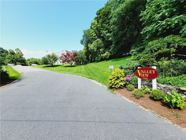 Photo - 96 Valley Dr Unit 96