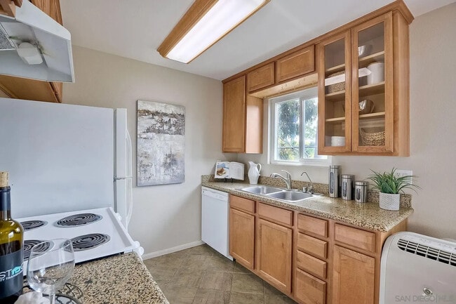 Photo - Bright 1BR with Private Balcony, In-Unit Laundry & Pool Access in Central San Diego