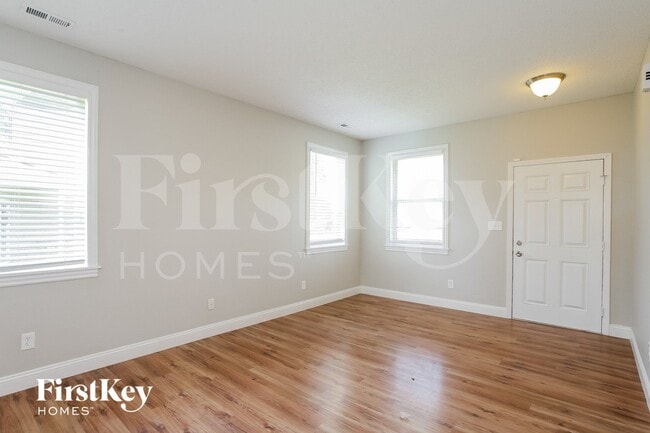 Photo - 3825 Gray Heather Ln