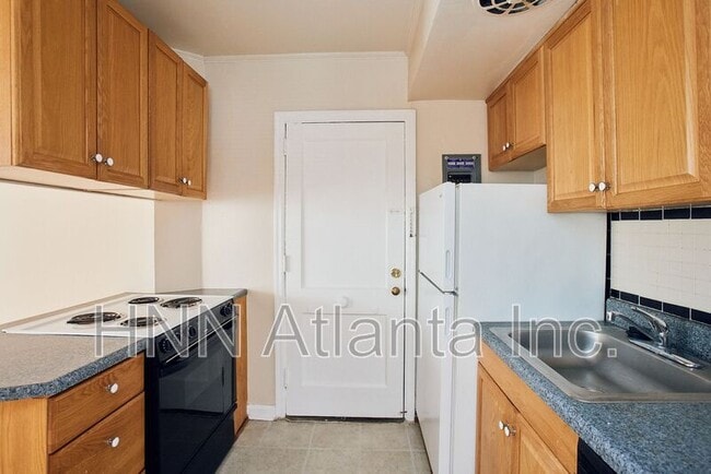 Photo - 1082 Briarcliff Rd NE Unit 4