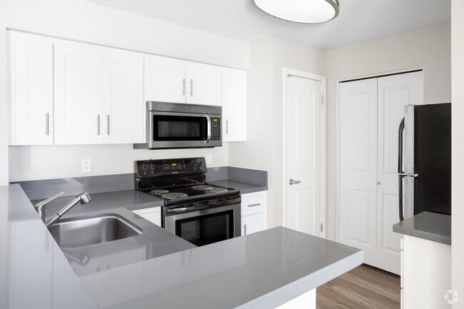 Building Photo - Slate Creek Rental