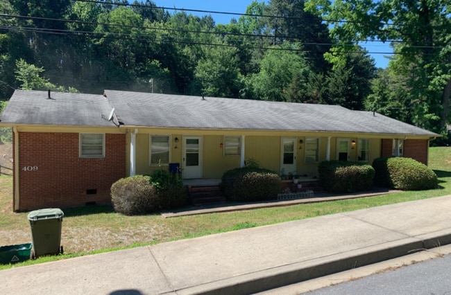 Building Photo - 409 Old Central Rd Unit 02