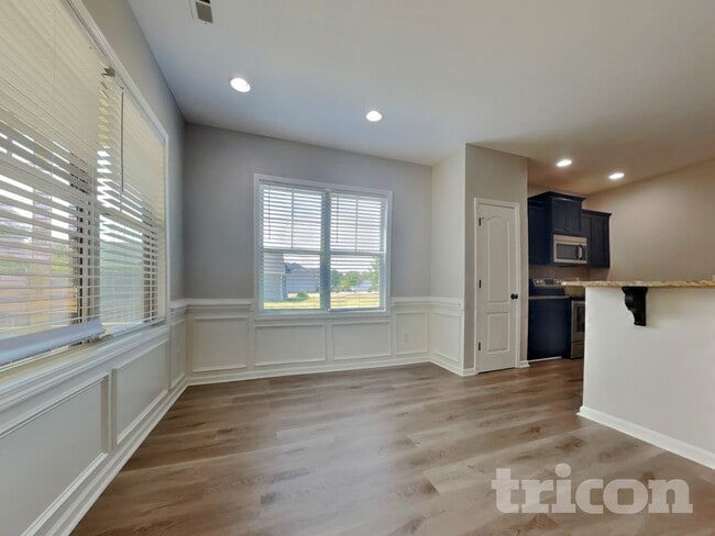 Photo - 15 Fairfax Dr